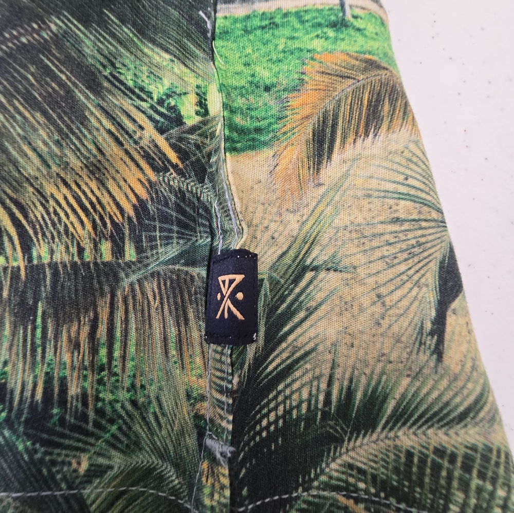 Roark Men's Teal and Green Tropical Print Button-Down Shirt - Picture 14 of 16